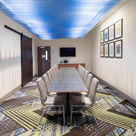 Holiday Inn Express & Suites - Goodland I-70 By Ihg Exterior foto